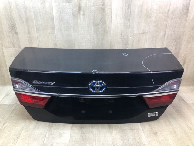 Крышка багажника 6440133560 TOYOTA