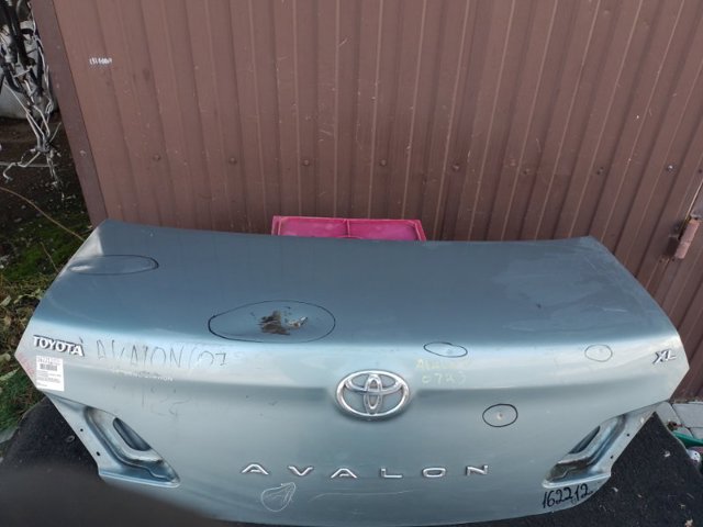 TOYOTA 64401AC050 Крышка багажника в наличии Харьков