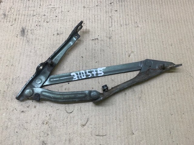 Завеса крышки багажника 6451050030 TOYOTA