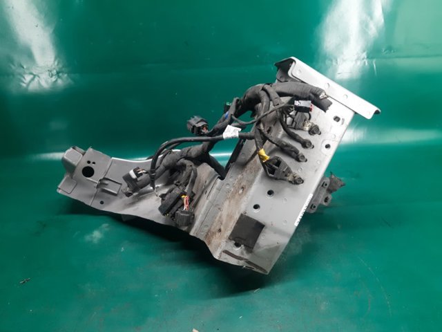 Четверть передняя левая 646014R000 HYUNDAI