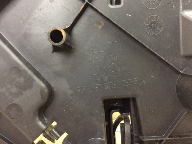 647420T010 TOYOTA купить в Ирпень