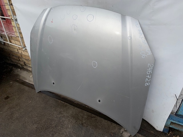 Капот 651008J030 NISSAN