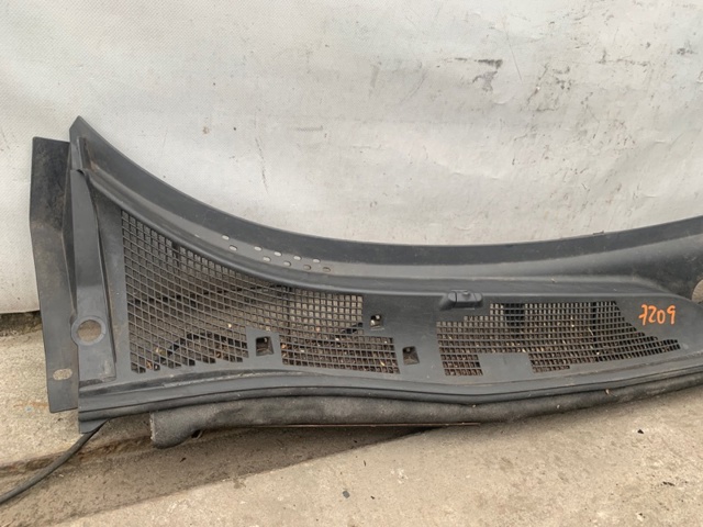 668621KM0C NISSAN купить в Ужгород