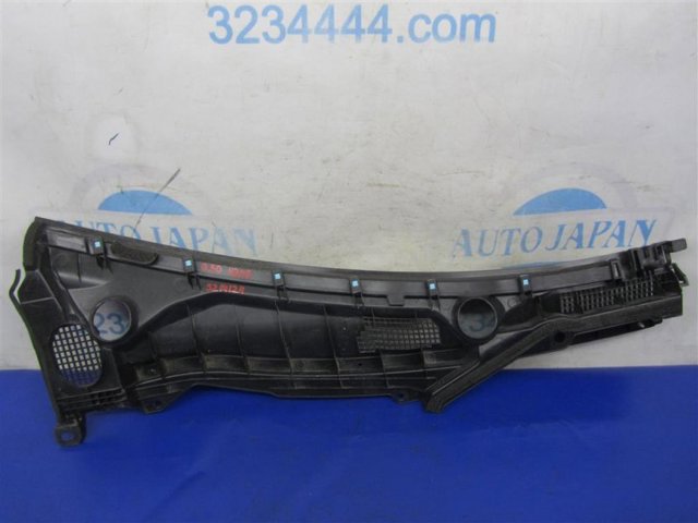 668634GR0A NISSAN Водосток лобового стекла, жабо купить в Львов