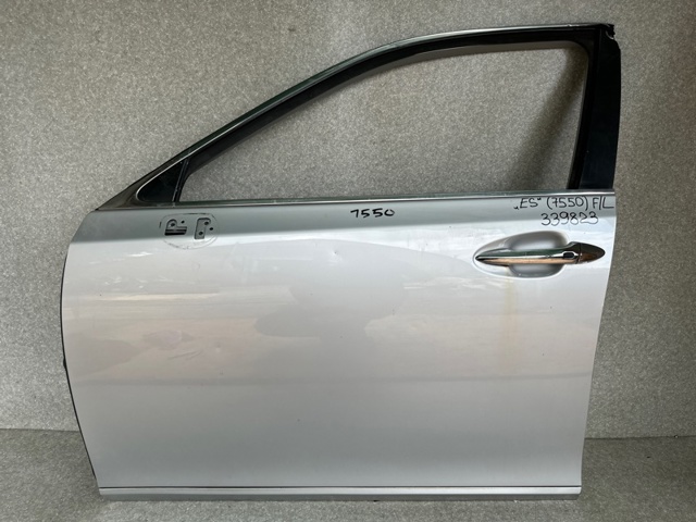 Передняя левая дверь 6700233190 TOYOTA