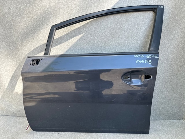 Дверь передняя, левая Тойота Приус