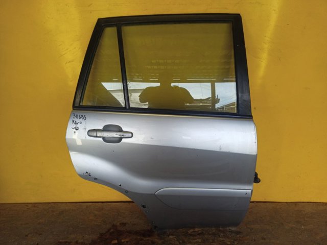 Дверь задняя, правая Toyota RAV4 2