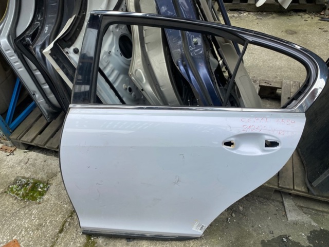 Дверь задняя, левая 6700430600 TOYOTA