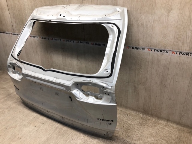 TOYOTA 6700542660 Ляда в наличии Ирпень