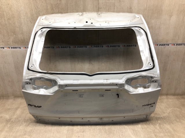 Задняя ляда 6700542660 TOYOTA