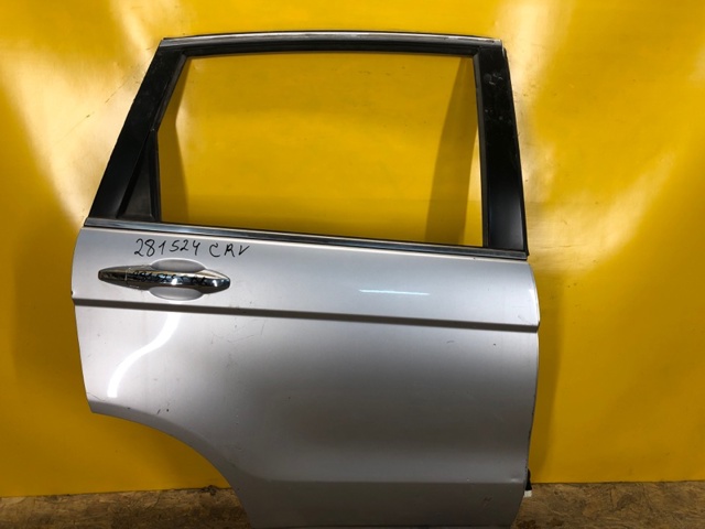 Задняя правая дверь 67510SWAA00ZZ HONDA
