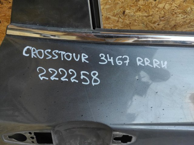 67510TP6A90ZZ HONDA Дверь задняя правая купить в Винница