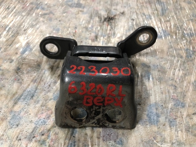67950SJCA01ZZ HONDA Петля двери задней левой купить в Тернополь
