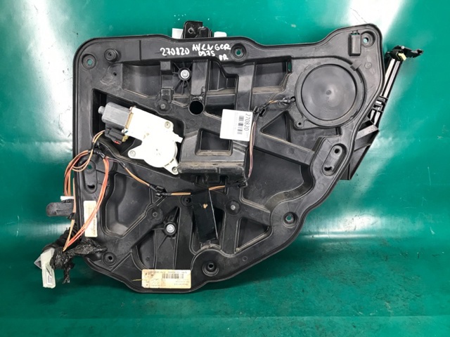 Мотор стеклоподъемника двери передней, правой 68021446AA CHRYSLER