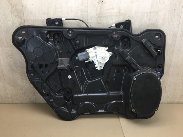 Стеклоподъемник с электродвигателем Dodge Journey