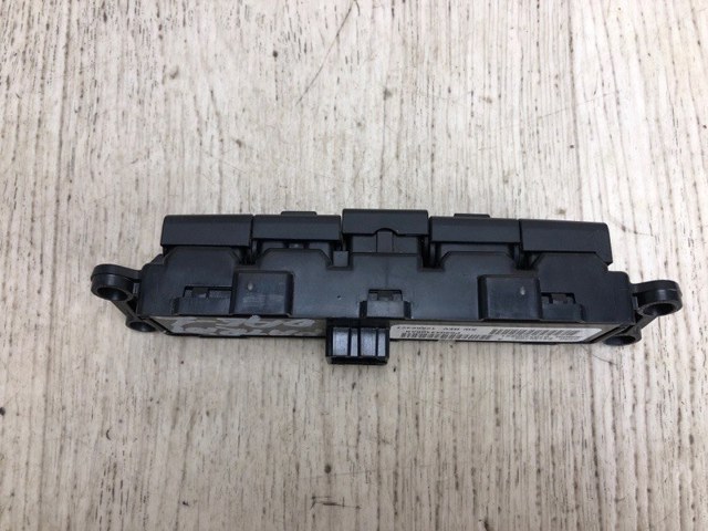 68044101AB CHRYSLER Кнопка аварийки купить в Винница