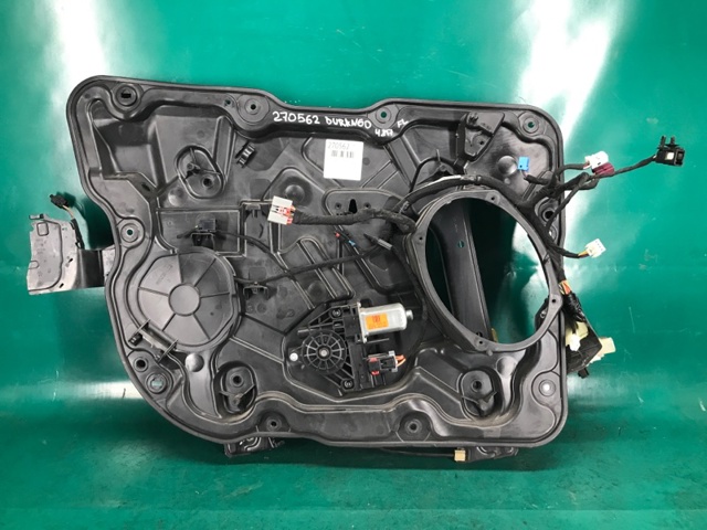 Мотор стеклоподъемника двери передней, правой 68079283AB CHRYSLER