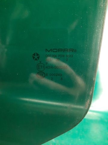 68086589AA CHRYSLER Стекло двери задней левой купить в Днепр