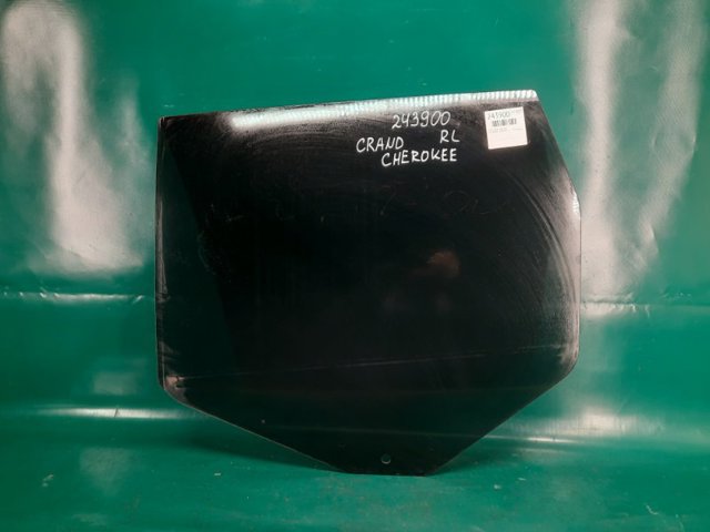 Стекло заднее левое 68086589AA CHRYSLER