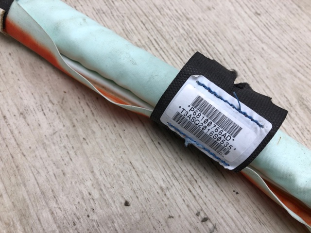 68100766AD CHRYSLER Подушка безопасности (AIRBAG) шторка боковая правая купить в Черновцы