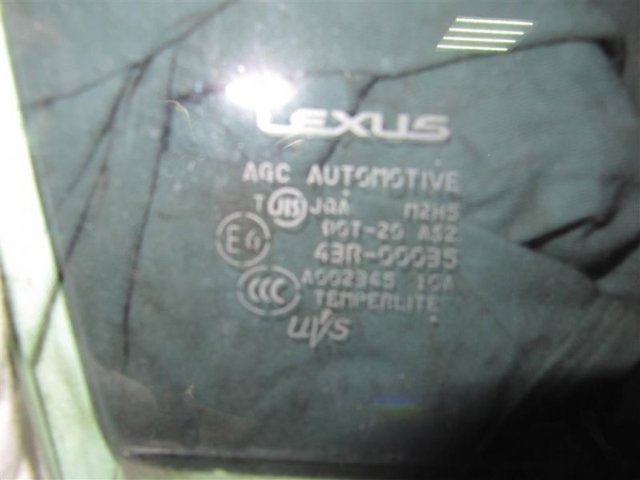 TOYOTA 6810133150 Стекло двери передней правой в наличии Украина