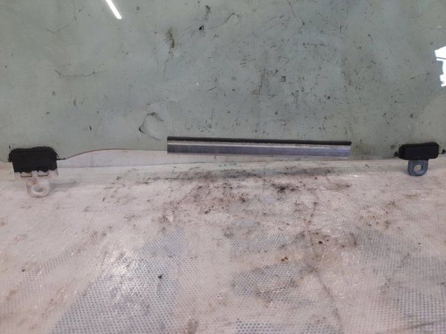TOYOTA 6810147072 Стекло двери передней правой в наличии Киев