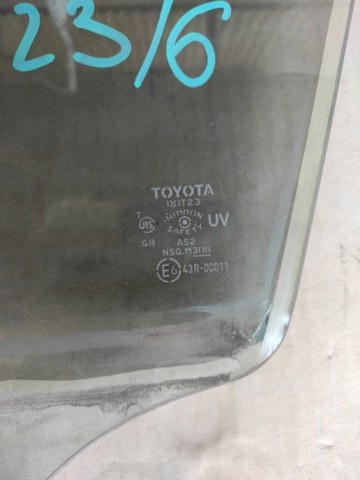 TOYOTA 6810202230 Стекло двери передней левой в наличии Сумы