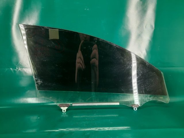 6810230780 TOYOTA Стекло двери передней левой купить в Одесса