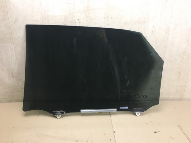 681030E020 TOYOTA Стекло двери задней правой купить в Павлоград