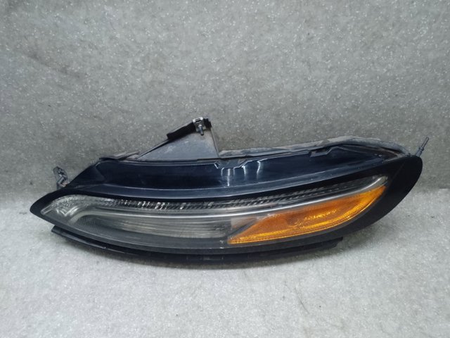 CHRYSLER 68157103AD Фара дневного света левая в наличии Тернополь