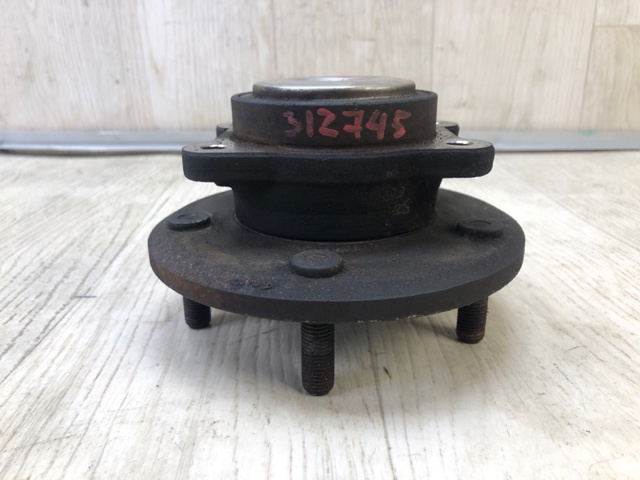 Ступицы задних колес 68184746AA CHRYSLER