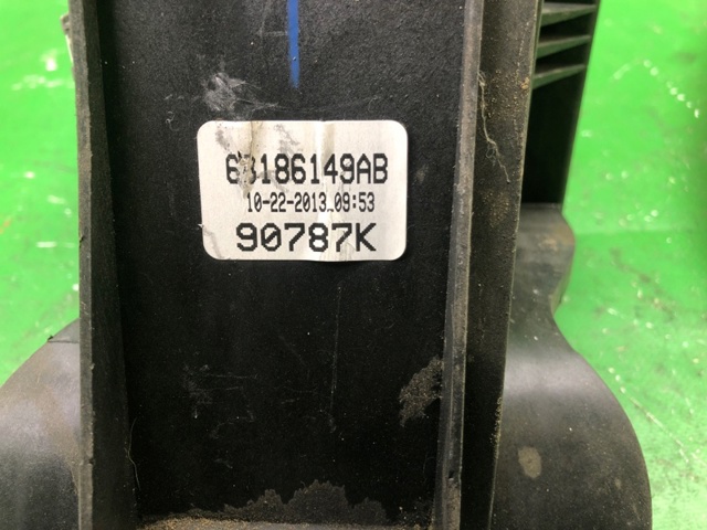 CHRYSLER 68186149AB в наличии Украина
