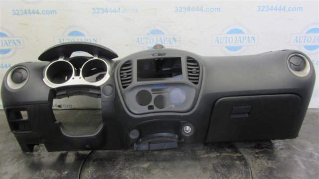 682001KA0A NISSAN Панель салона передняя "торпедо" купить в Ужгород