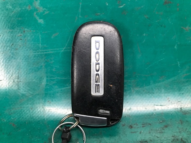 68200221AA CHRYSLER Ключ-заготовка купить в Львов