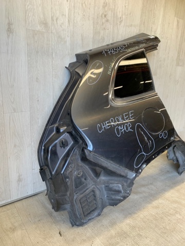 68224804AA CHRYSLER Стекло кузова (багажного отсека) правое купить в Кривой Рог