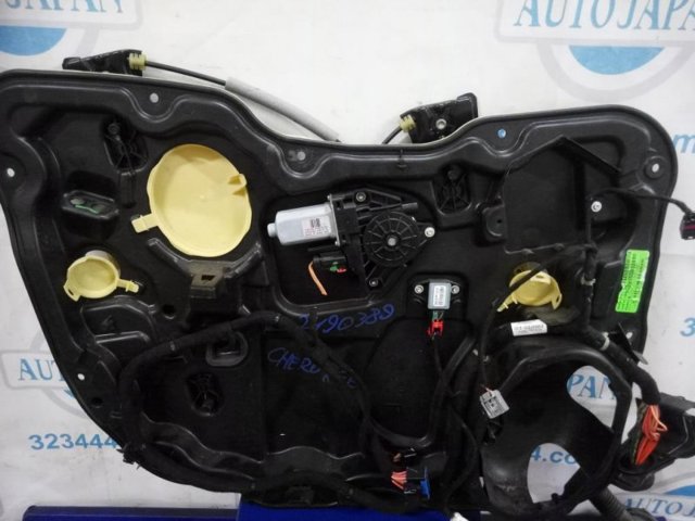 68227255AA CHRYSLER Стеклоподъемник передней левой двери купить в Днепр
