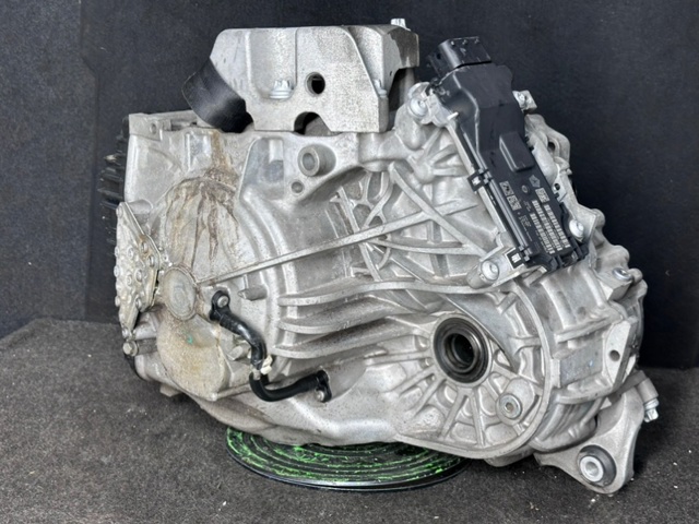 68257658AE купить Ирпень