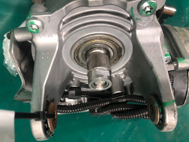 CHRYSLER 68276903AE Рулевая колонка в наличии Ровно