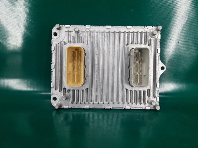 CHRYSLER 68328875AA в наличии Житомир