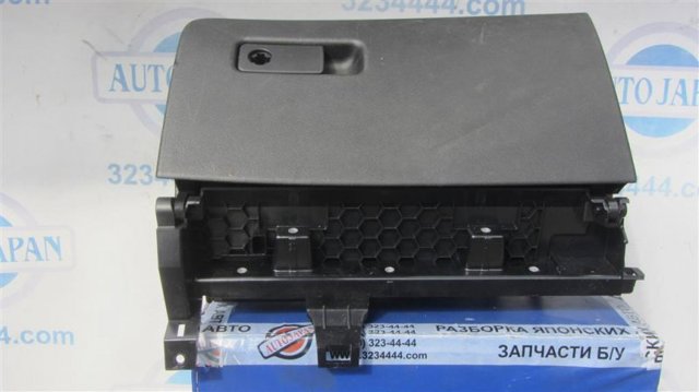 685005DC0A NISSAN Ящик перчаточный (бардачок) купить в Днепр