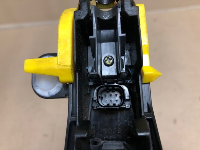 692010E011 TOYOTA купить в Винница
