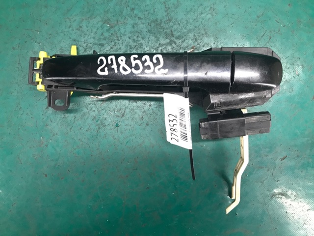 6920347020 TOYOTA Держатель наружной ручки двери задней левой купить в Львов