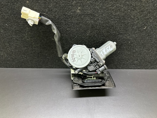 6935048060 TOYOTA Замок багажника купить в Хмельницкий