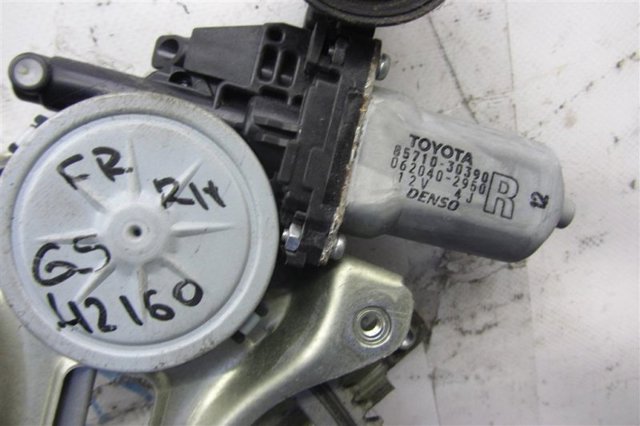 TOYOTA 6980130260 Механизм стеклоподъемника двери передней правой в наличии Тернополь