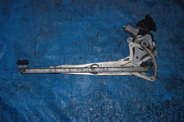 TOYOTA 6980133080 Стеклоподъемник передней правой двери в наличии Житомир
