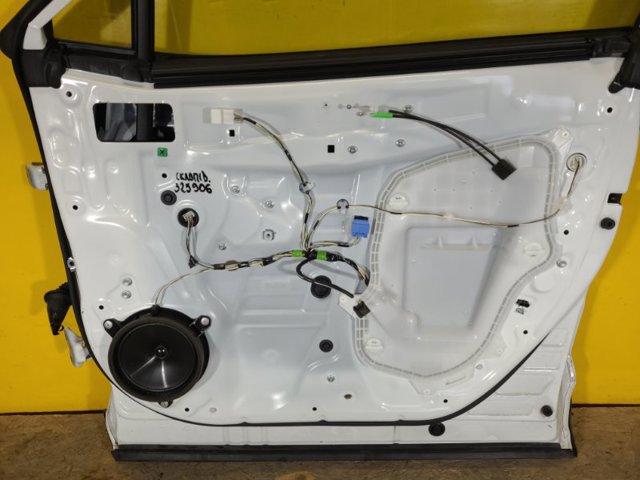 Мотор стеклоподъемника двери передней, правой 6980142070 TOYOTA