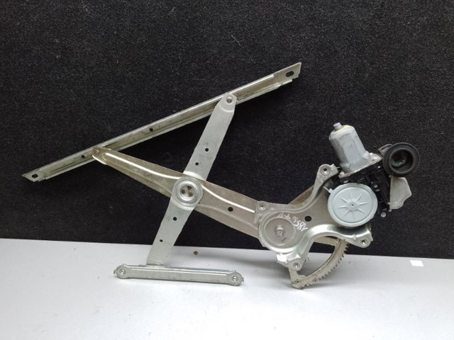Стеклоподъемник передней левой двери 6980248060 TOYOTA