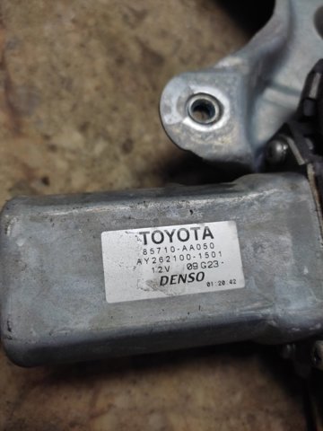 TOYOTA 6980401040 в наличии Львов