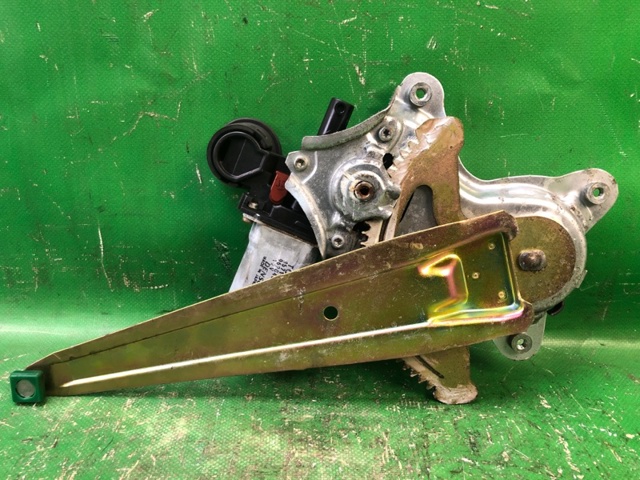 TOYOTA 6980433040 в наличии Харьков
