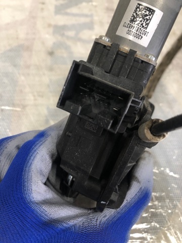 VAG 6R0959811TZ01 Мотор стеклоподъемника двери передней левой в наличии Черновцы